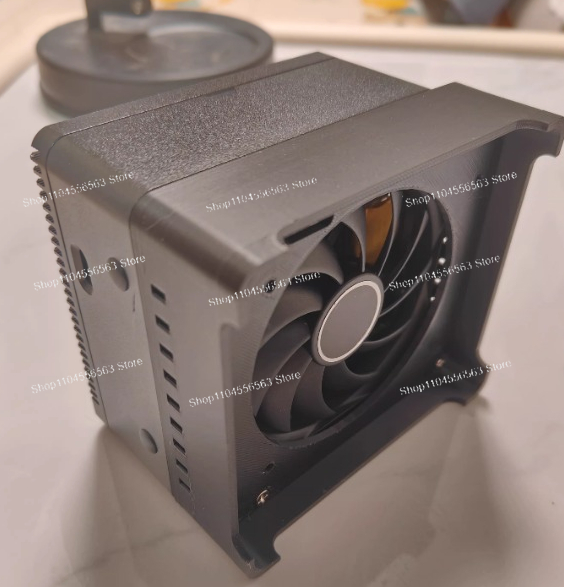 Mini PC Fanless con Processore - Ddr5 Sodimm recensione e prezzo